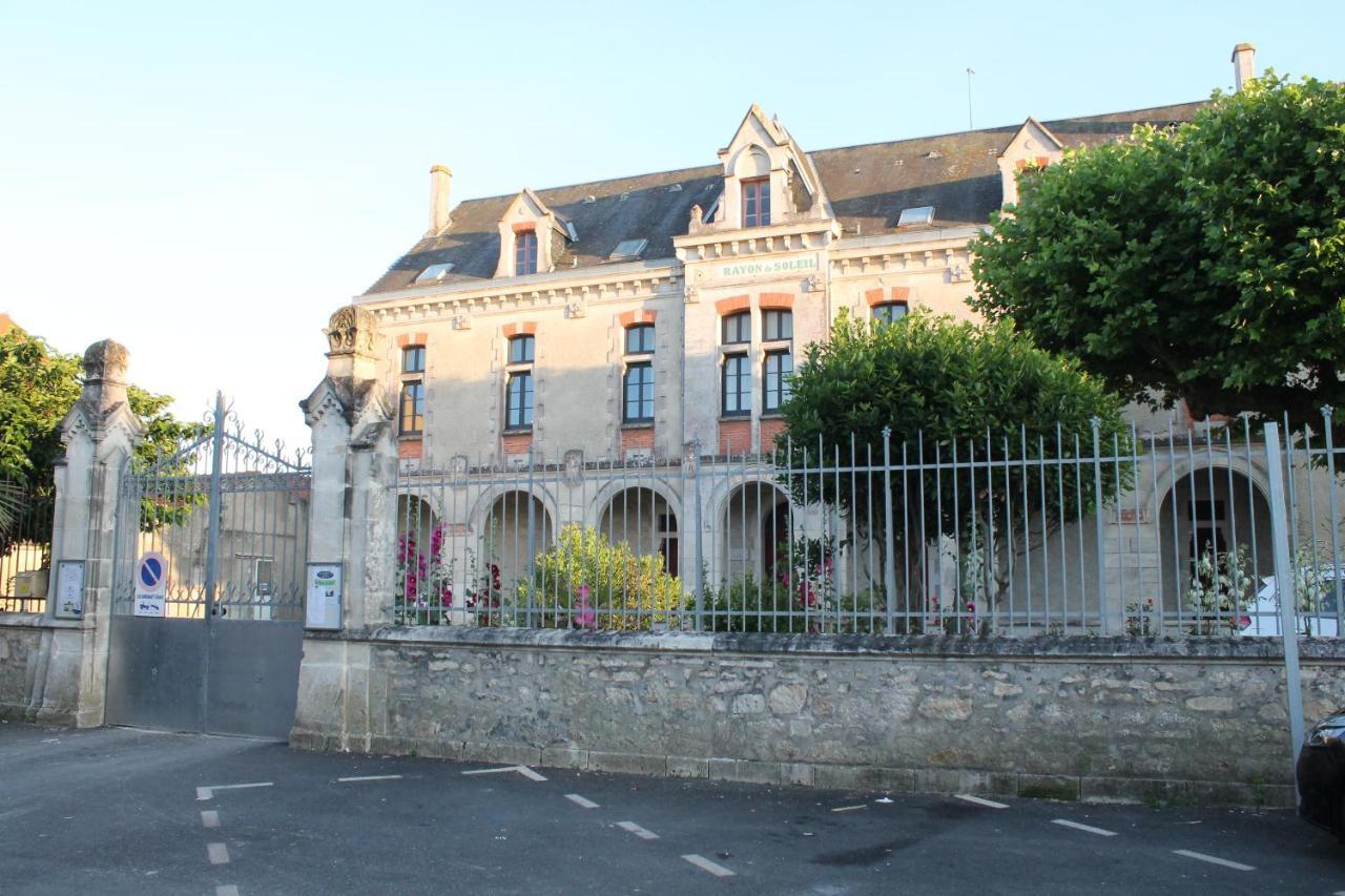 Le Rayon De Soleil Hotell Châtelaillon-Plage Exteriör bild
